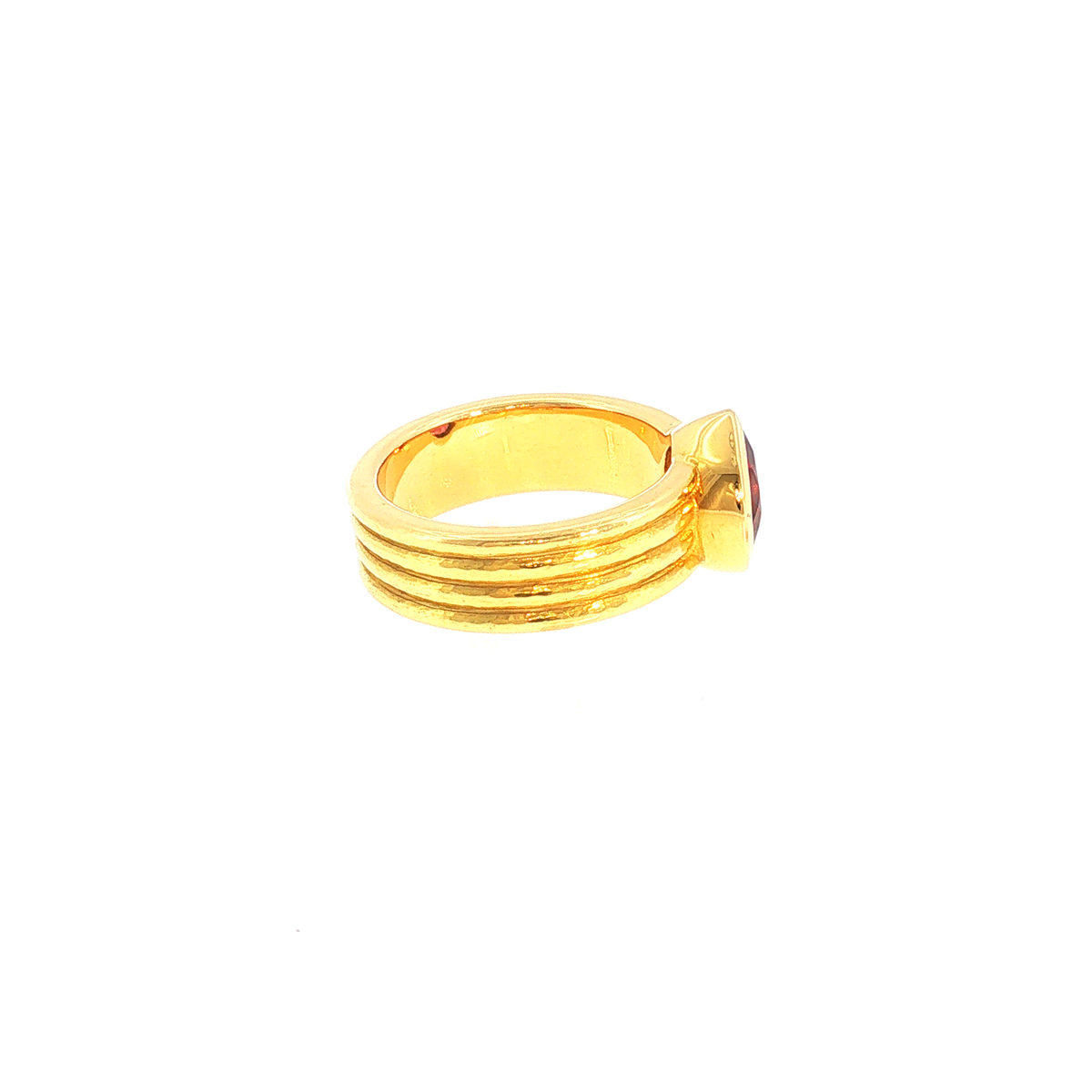 Solitaire Ring with Reddish-Pink Tourmaline in Ribbed Yellow Gold