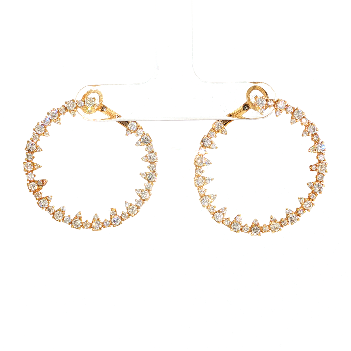 Diamant-Creolen in Gelbgold mit asymmetrischem Besatz