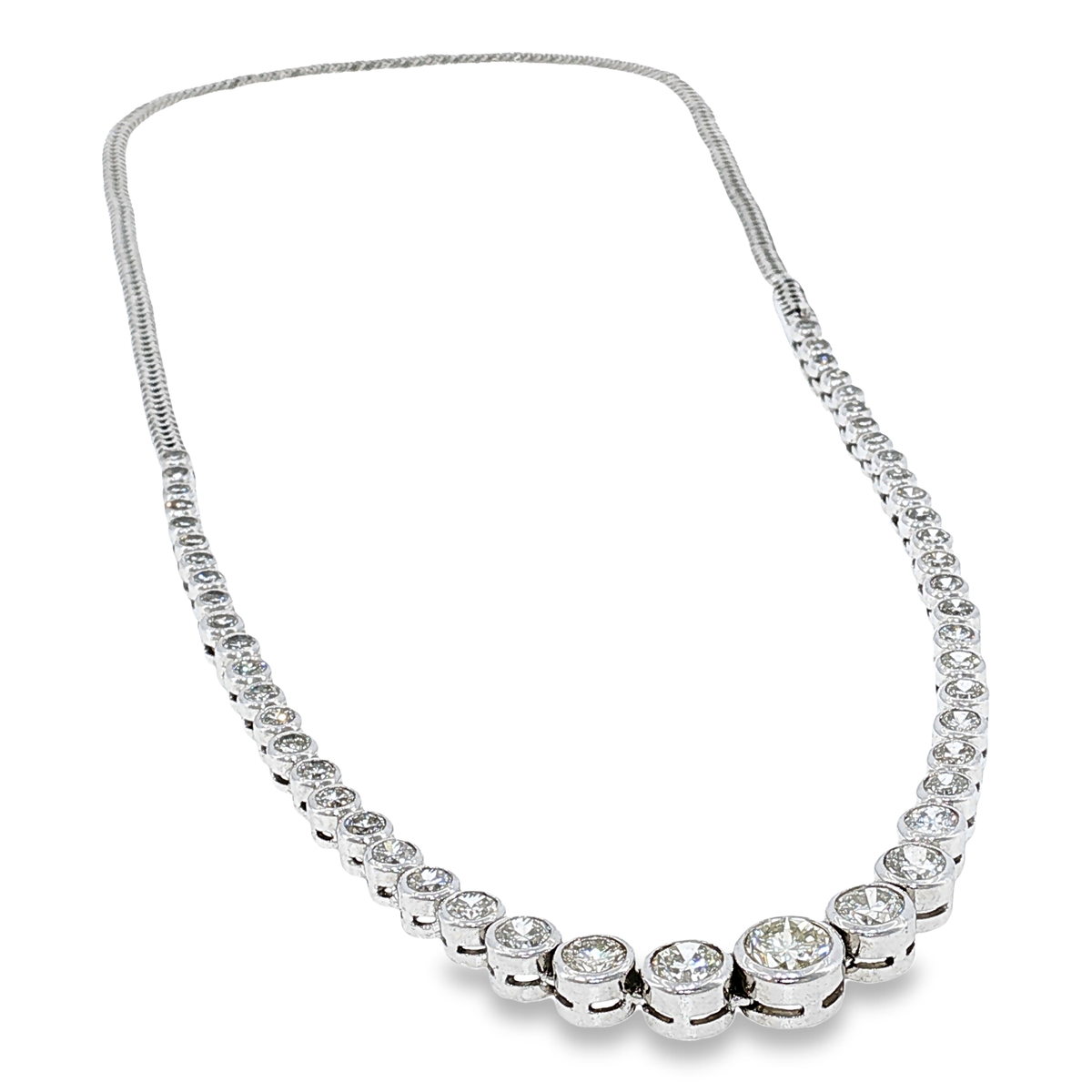 Diamant-Collier im Verlauf aus Weißgold