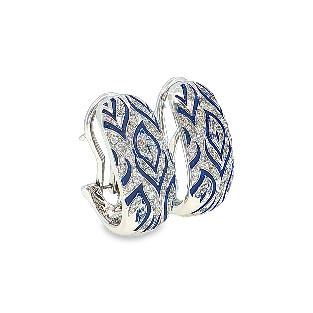 Clip-On Earrings in 14kt White Gold with Diamonds and Enamel