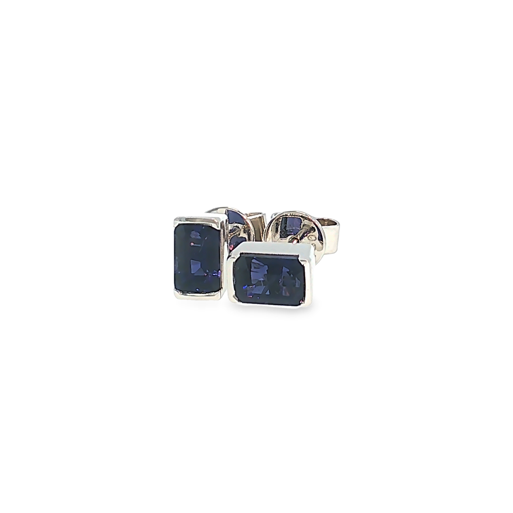 Rectangular Iolite Stud Earrings in 18kt White Gold