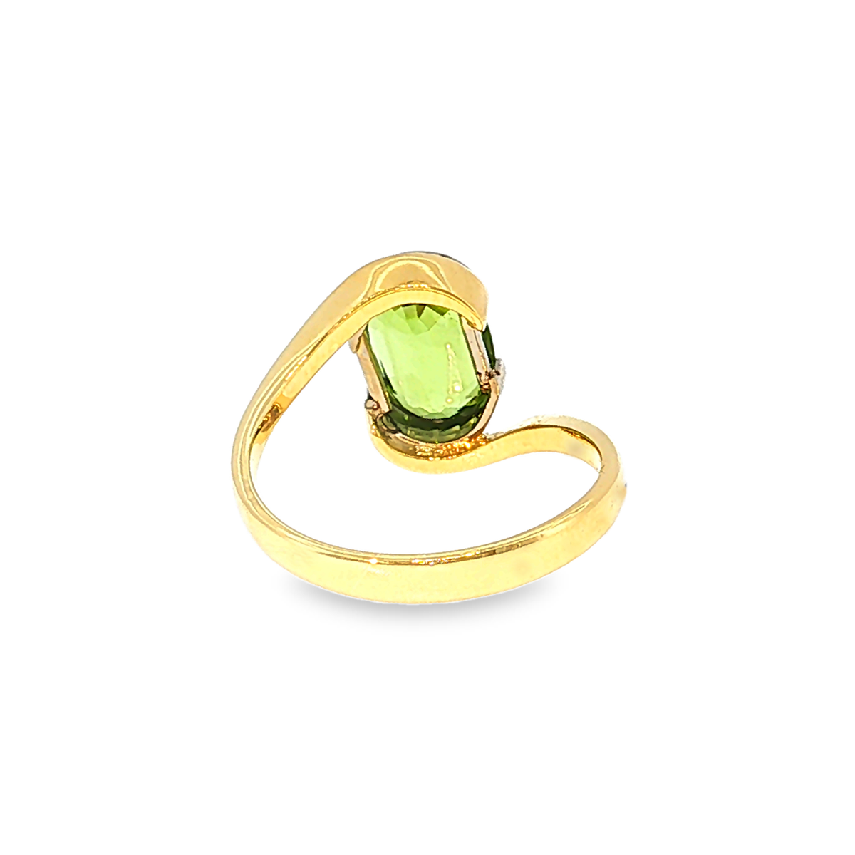 18kt Yellow Gold Solitaire Ring with Approx. 4ct Peridot in Bypass Design