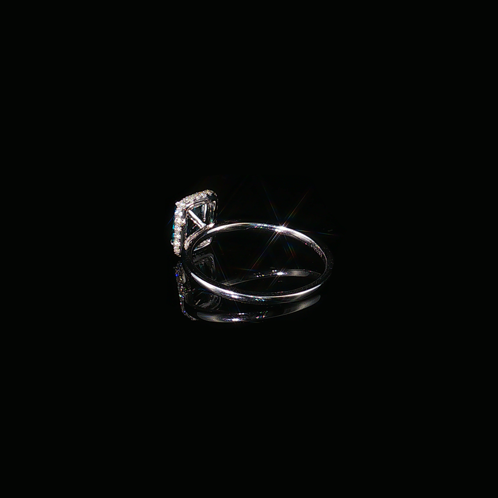 14kt Weißgold Halo-Ring mit 1ct Neonblauem Turmalin
