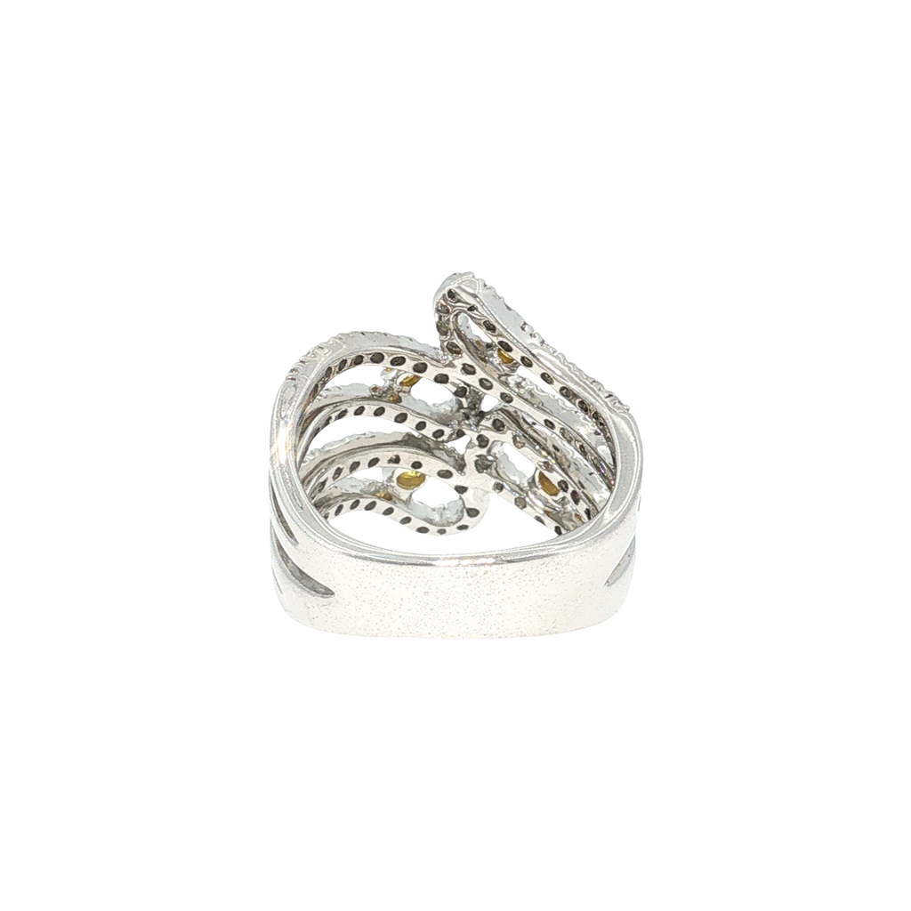 Cocktail Ring in White Gold with Fancy Yellow Diamonds